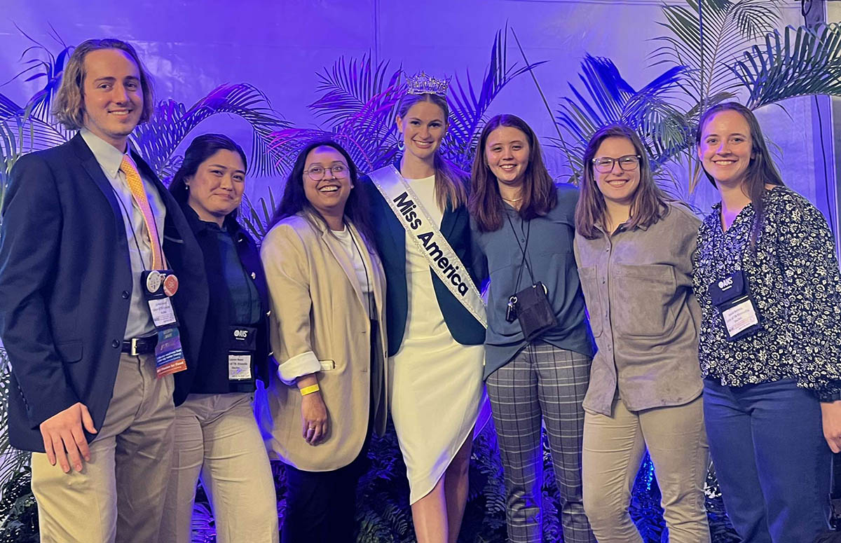 Students pose with ANS Keynote Speaker and 2022 Miss America, Grace Stanke.
