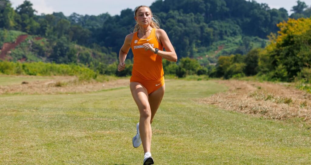 Andie-Marie Jones running for the Lady Vols Cross Country team
